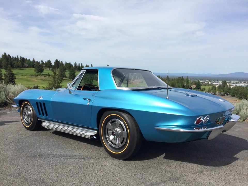 1966 Chevrolet Corvette C2 - Image 18 of 31