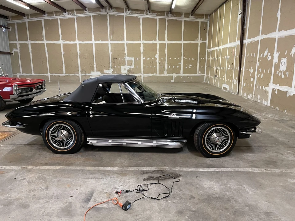 1966 Chevrolet Corvette C2 - Image 17 of 31