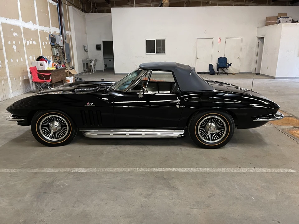 1966 Chevrolet Corvette C2 - Image 11 of 31