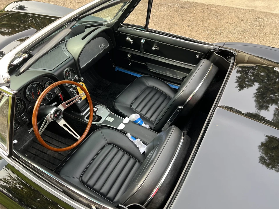 1966 Chevrolet Corvette C2 - Image 23 of 31