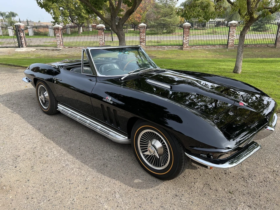 1966 Chevrolet Corvette C2 - Image 4 of 31