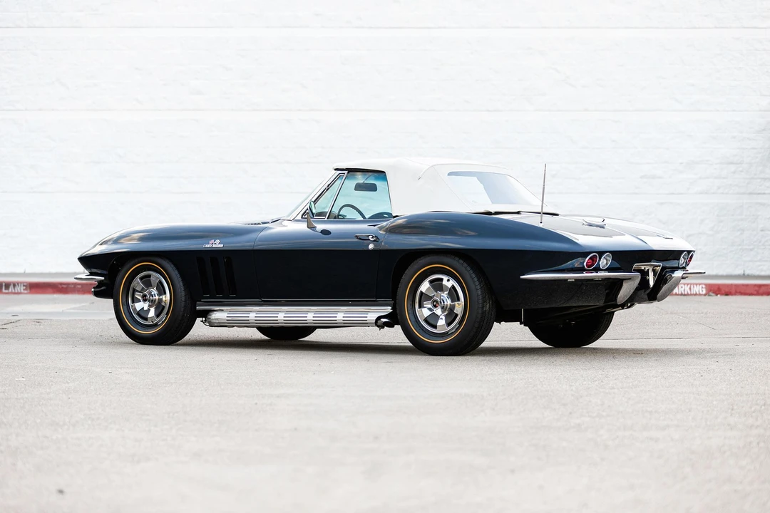 1966 Chevrolet Corvette C2 - Image 11 of 31