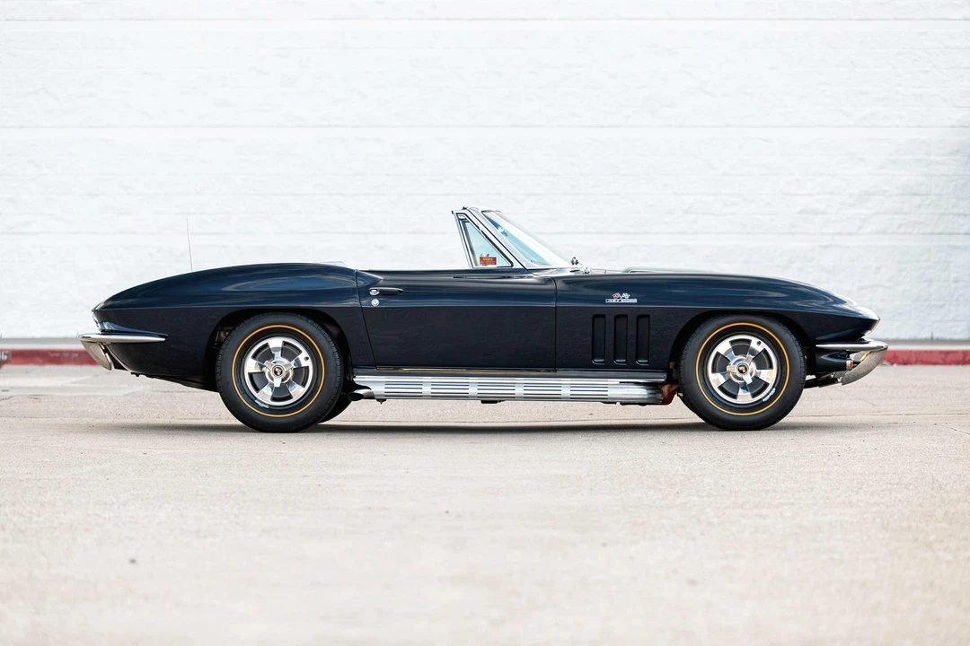 1966 Chevrolet Corvette C2 - Image 6 of 31
