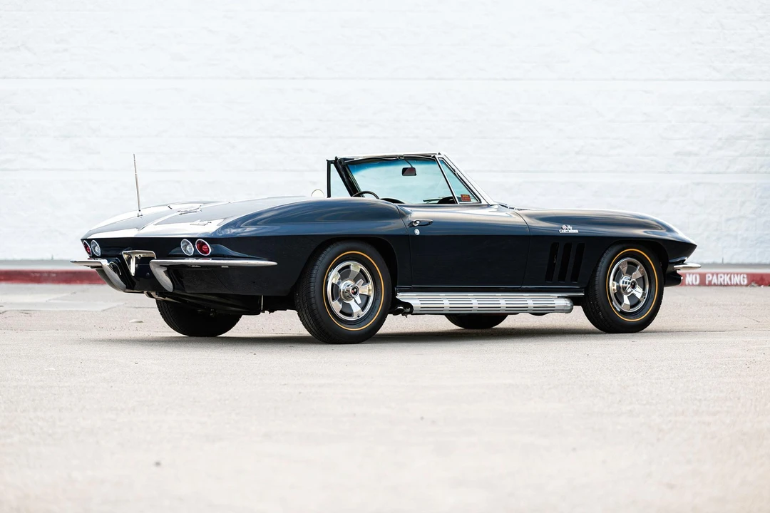 1966 Chevrolet Corvette C2 - Image 7 of 31