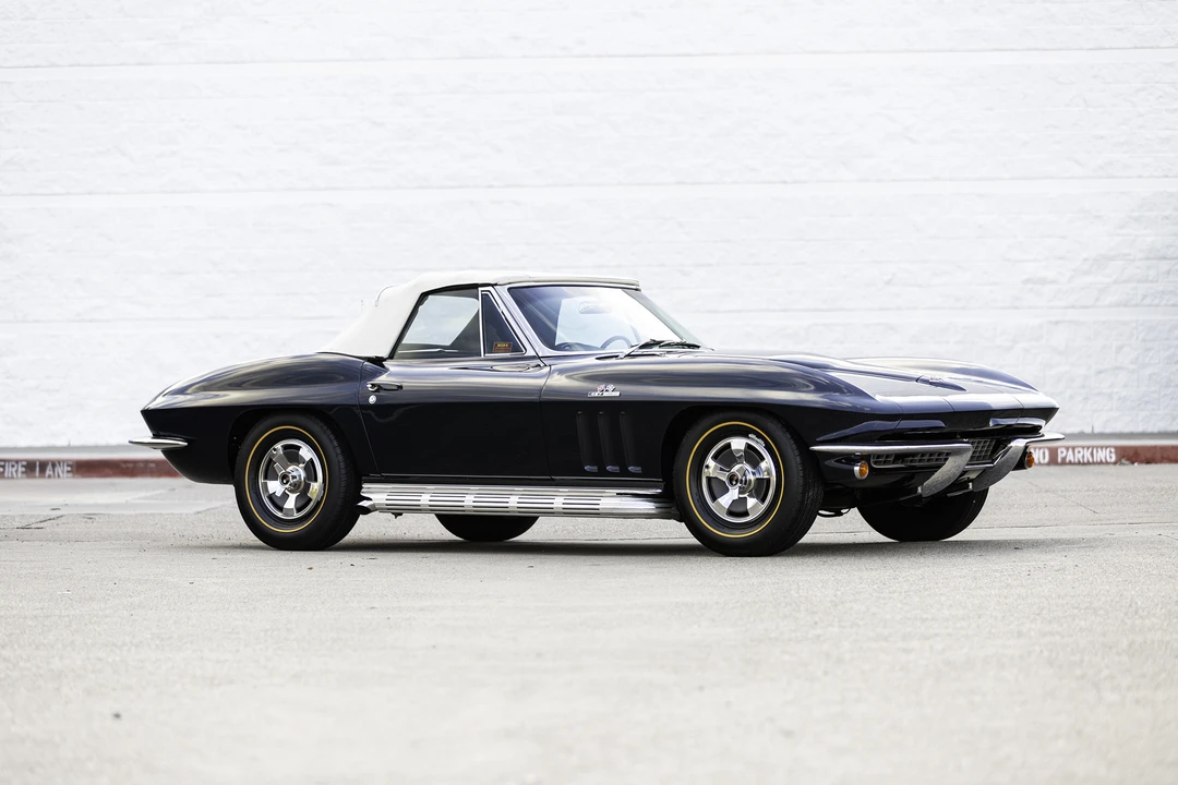 1966 Chevrolet Corvette C2 - Image 9 of 31
