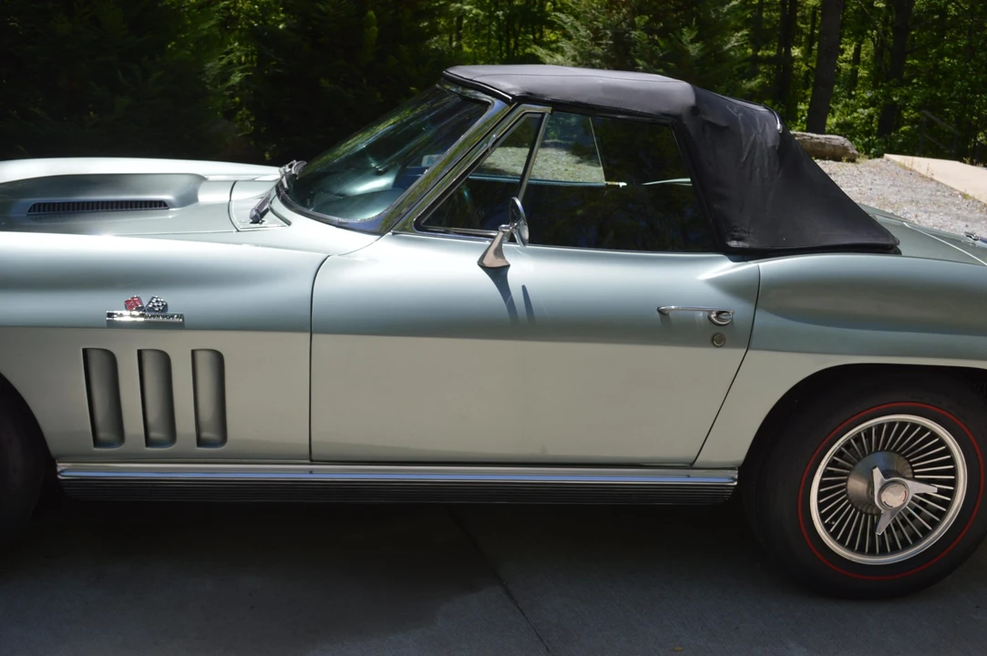 1966 Chevrolet Corvette C2 - Image 27 of 31
