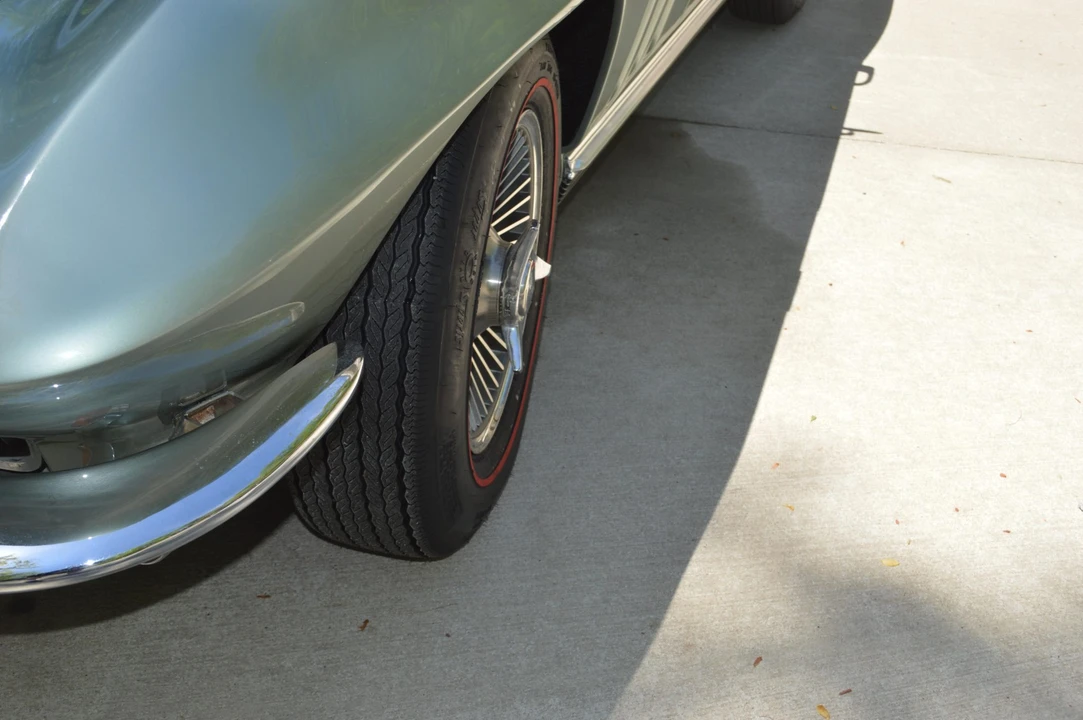 1966 Chevrolet Corvette C2 - Image 22 of 31