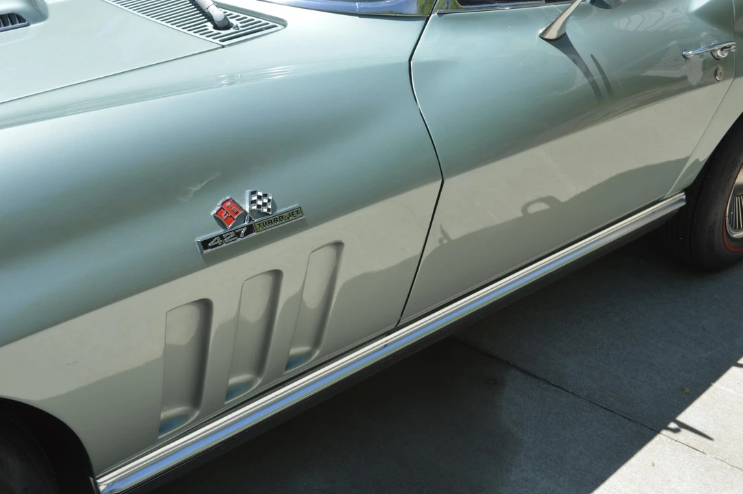 1966 Chevrolet Corvette C2 - Image 23 of 31