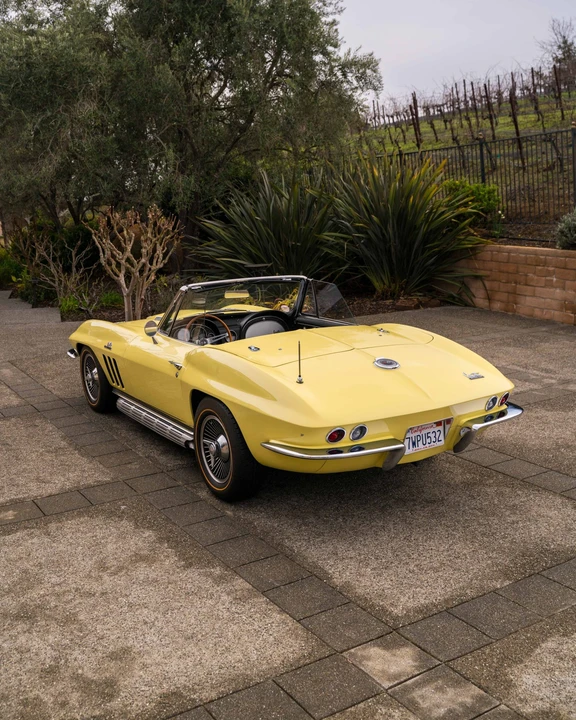 1966 Chevrolet Corvette C2 - Image 18 of 31