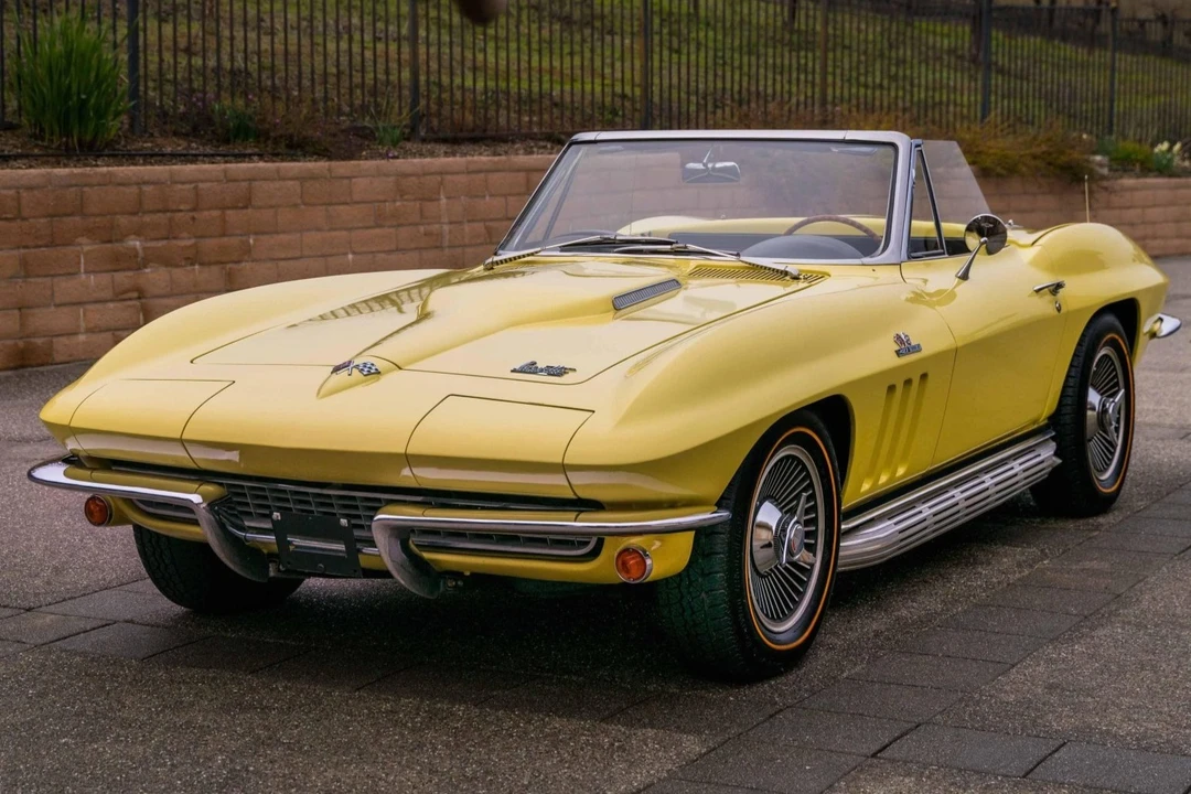 1966 Chevrolet Corvette C2 - Image 4 of 31
