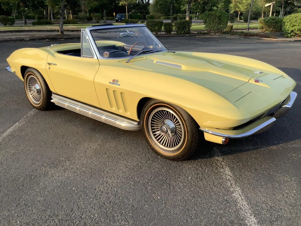 1966 Chevrolet Corvette C2 - Image 3 of 31