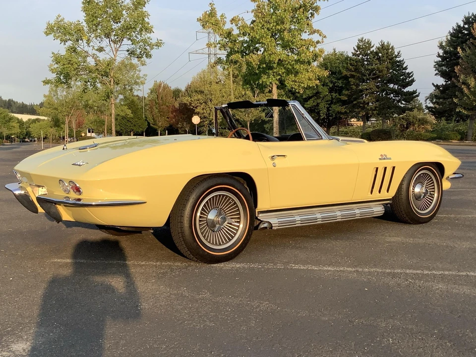 1966 Chevrolet Corvette C2 - Image 7 of 31