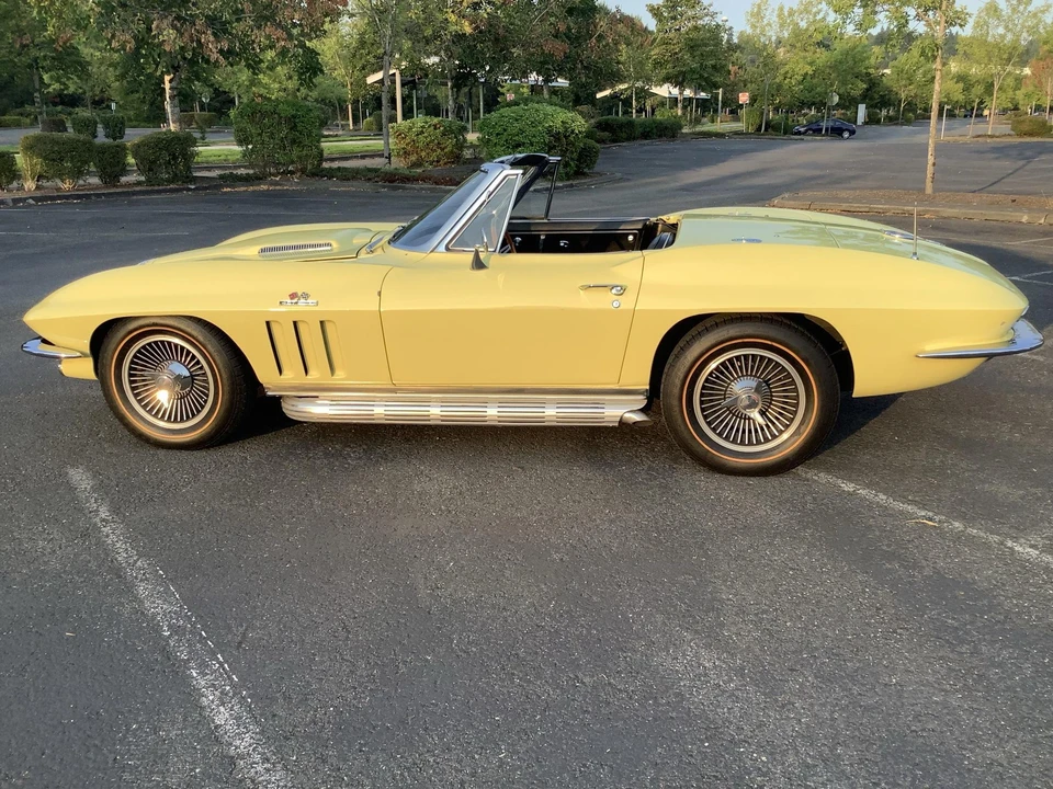 1966 Chevrolet Corvette C2 - Image 16 of 31