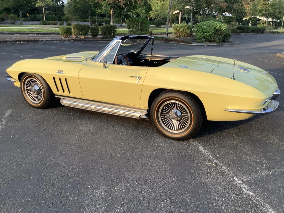 1966 Chevrolet Corvette C2 - Image 14 of 31
