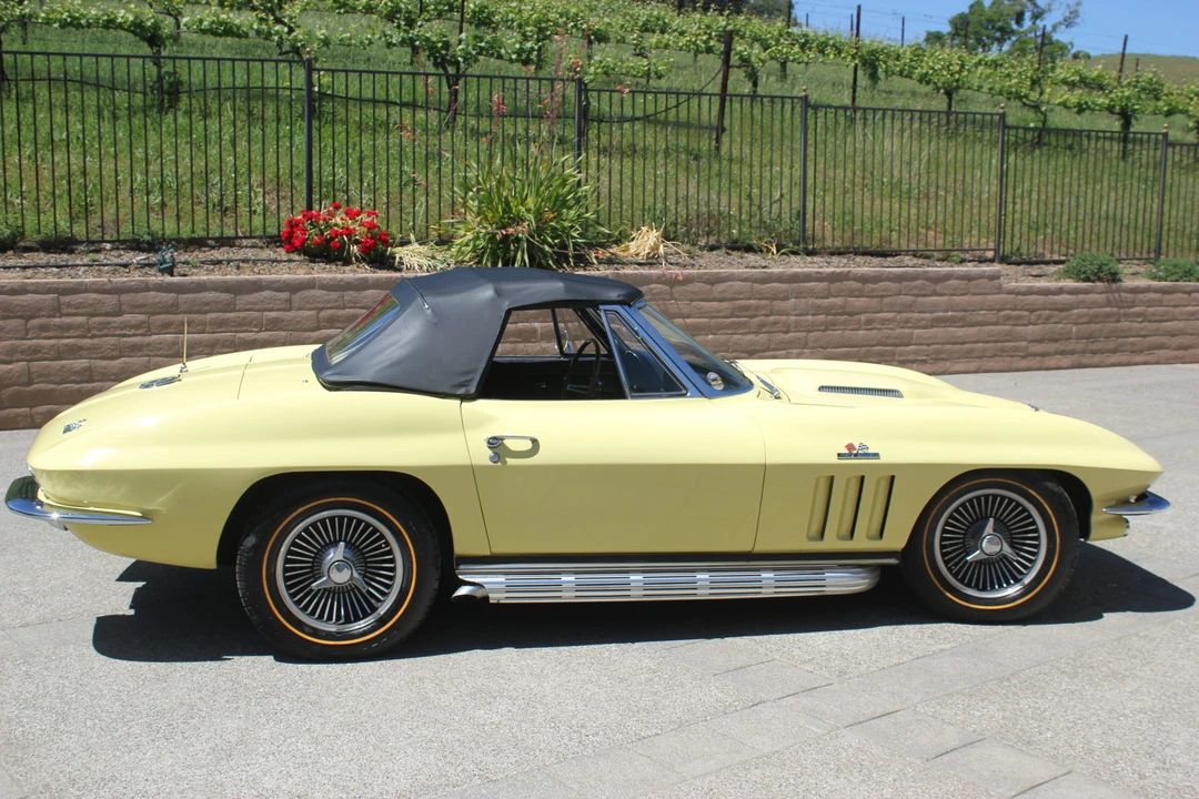 1966 Chevrolet Corvette C2 - Image 31 of 31