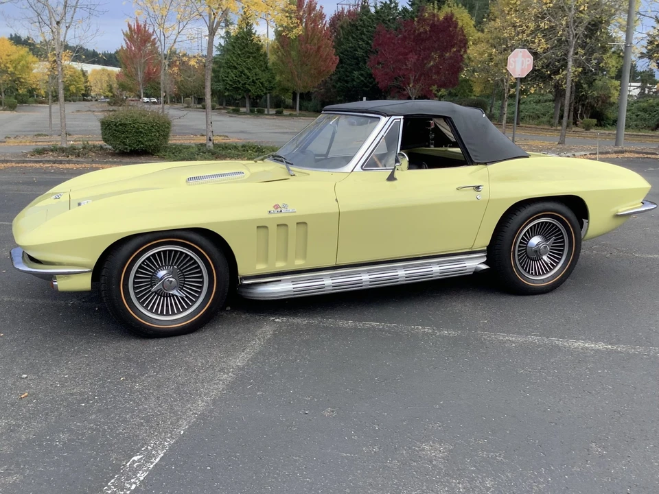 1966 Chevrolet Corvette C2 - Image 22 of 31