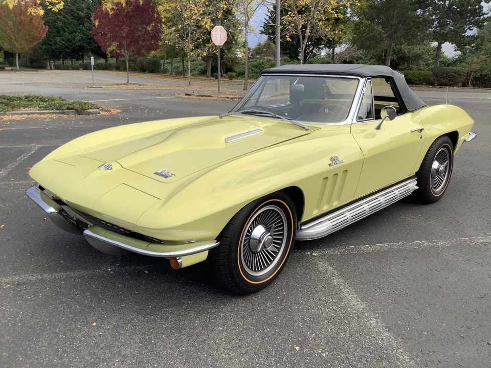 1966 Chevrolet Corvette C2 - Image 25 of 31