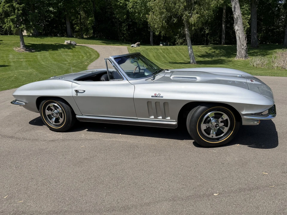 1966 Chevrolet Corvette C2 427 - Image 6 of 31