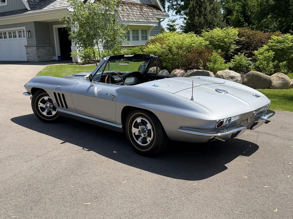 1966 Chevrolet Corvette C2 427 - Image 14 of 31