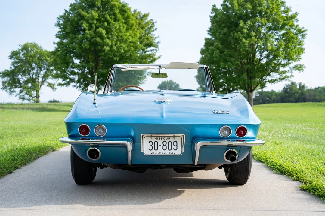 1966 Chevrolet Corvette C2 - Image 10 of 31
