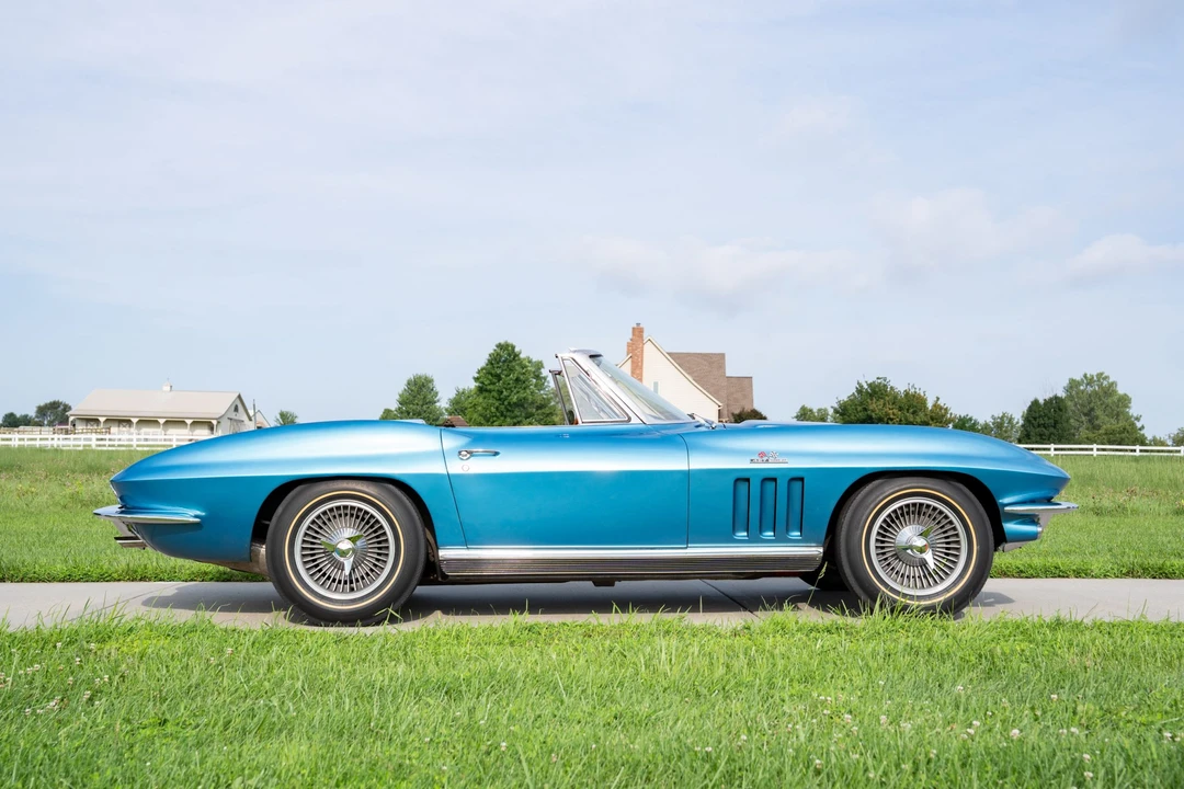 1966 Chevrolet Corvette C2 - Image 8 of 31