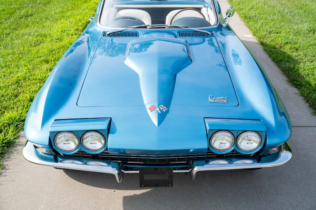 1966 Chevrolet Corvette C2 - Image 19 of 31
