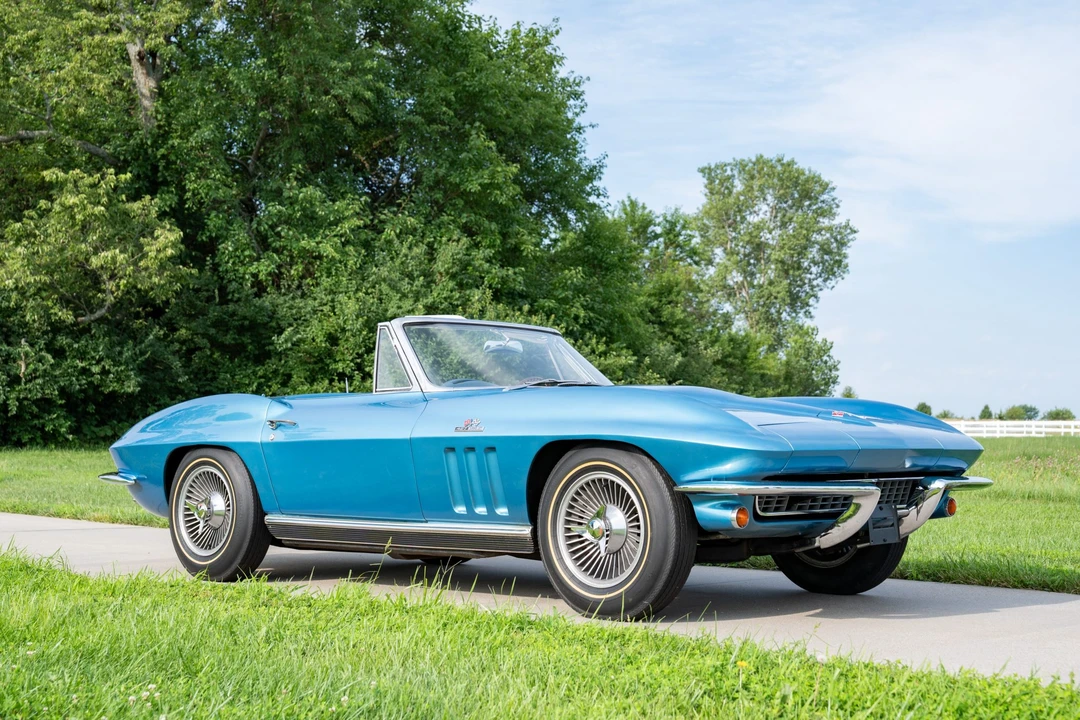 1966 Chevrolet Corvette C2 - Image 1 of 31