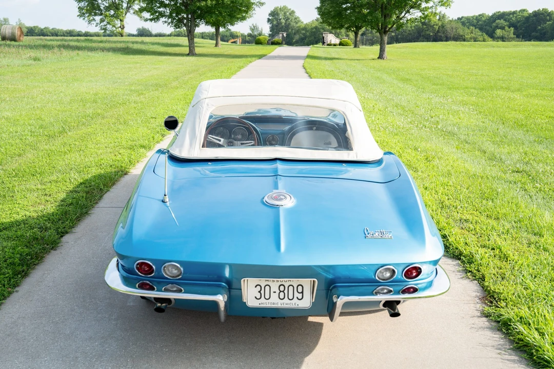 1966 Chevrolet Corvette C2 - Image 14 of 31