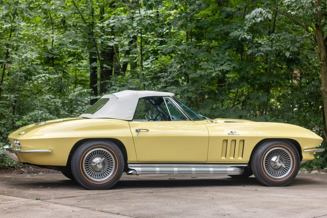 1966 Chevrolet Corvette C2 - Image 14 of 31