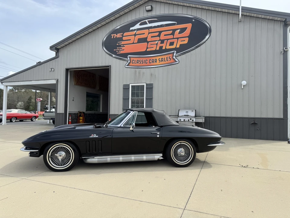 1966 Chevrolet Corvette C2 - Image 5 of 31