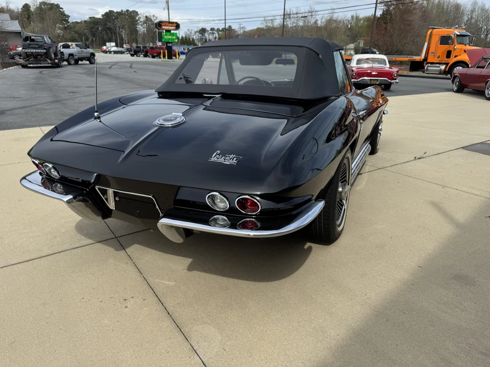 1966 Chevrolet Corvette C2 - Image 8 of 31