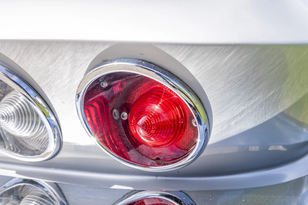 1966 Chevrolet Corvette C2 - Image 21 of 31