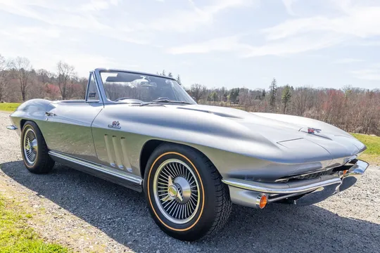 1966 Chevrolet Corvette L72 427/425