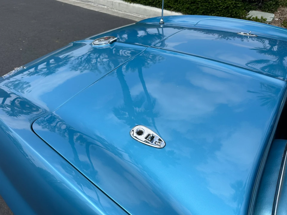 1966 Chevrolet Corvette C2 - Image 17 of 31