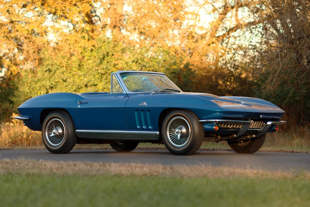 1966 Chevrolet Corvette C2 - Image 16 of 31
