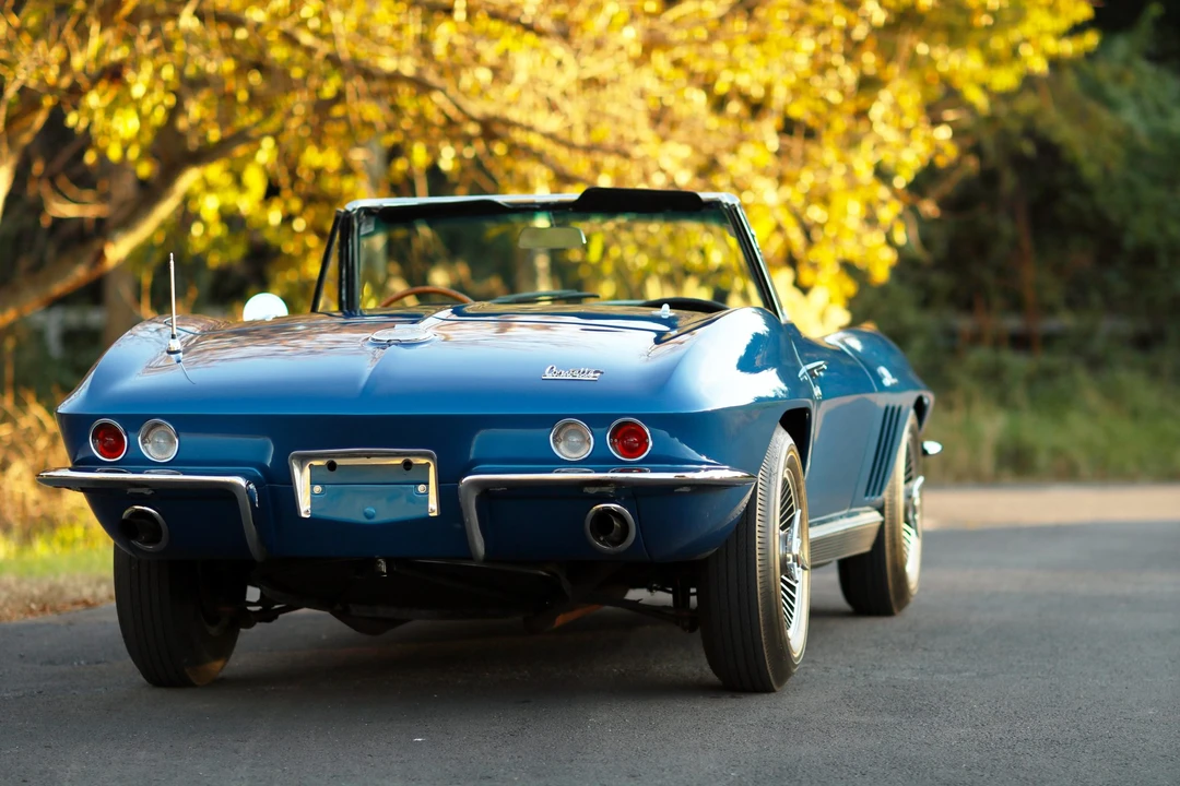 1966 Chevrolet Corvette C2 - Image 10 of 31
