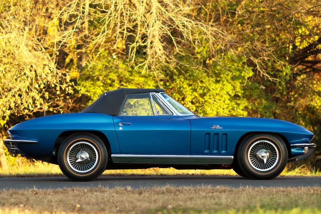 1966 Chevrolet Corvette C2 - Image 15 of 31