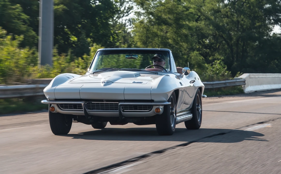 1966 Chevrolet Corvette C2 - Image 26 of 31