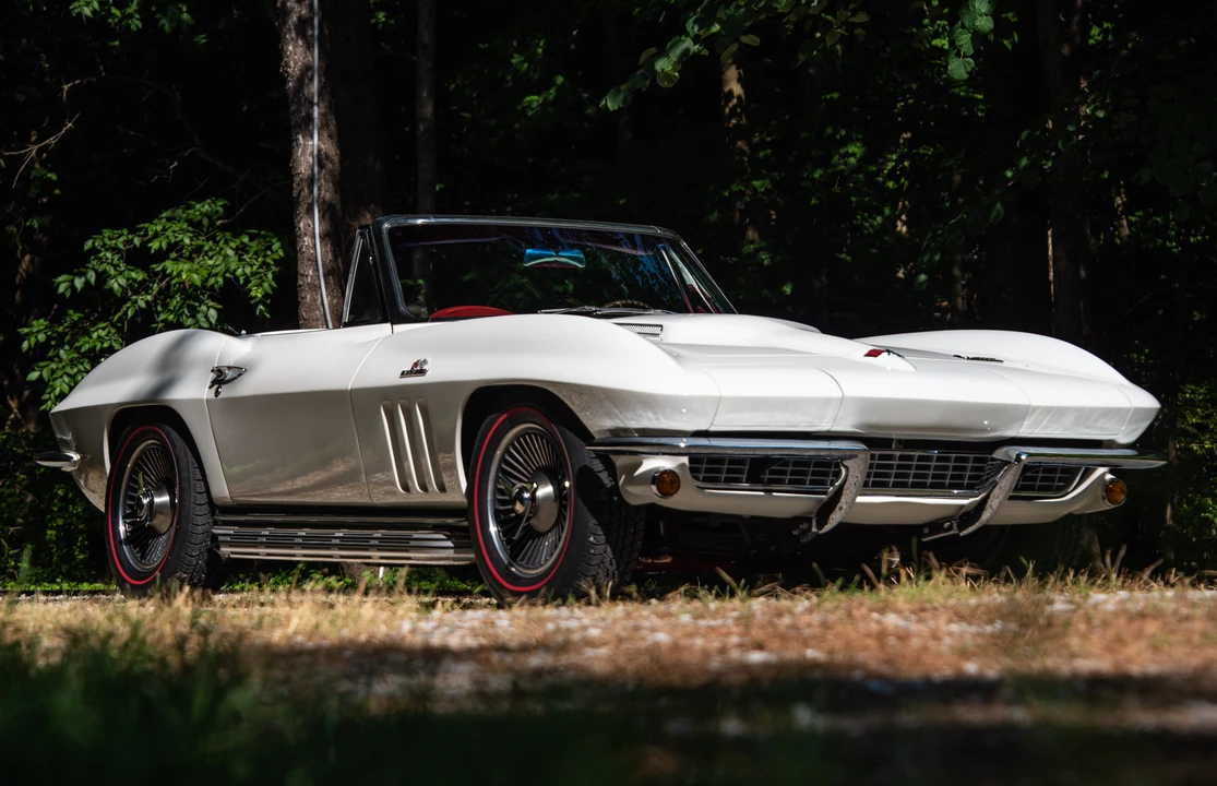 1966 Chevrolet Corvette C2 - Image 15 of 31