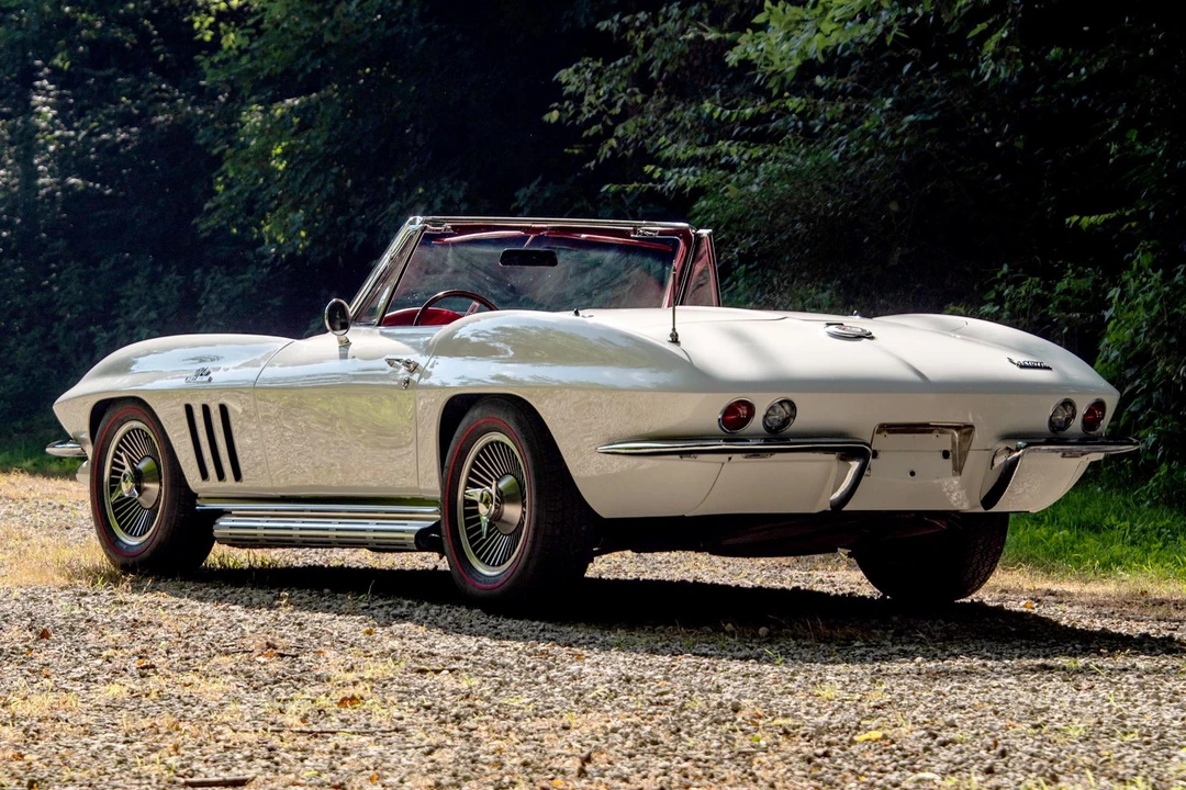 1966 Chevrolet Corvette C2 - Image 5 of 31