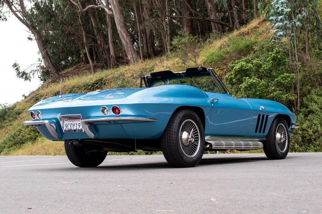1966 Chevrolet Corvette C2 - Image 7 of 31