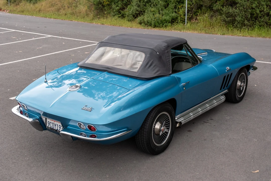 1966 Chevrolet Corvette C2 - Image 16 of 31