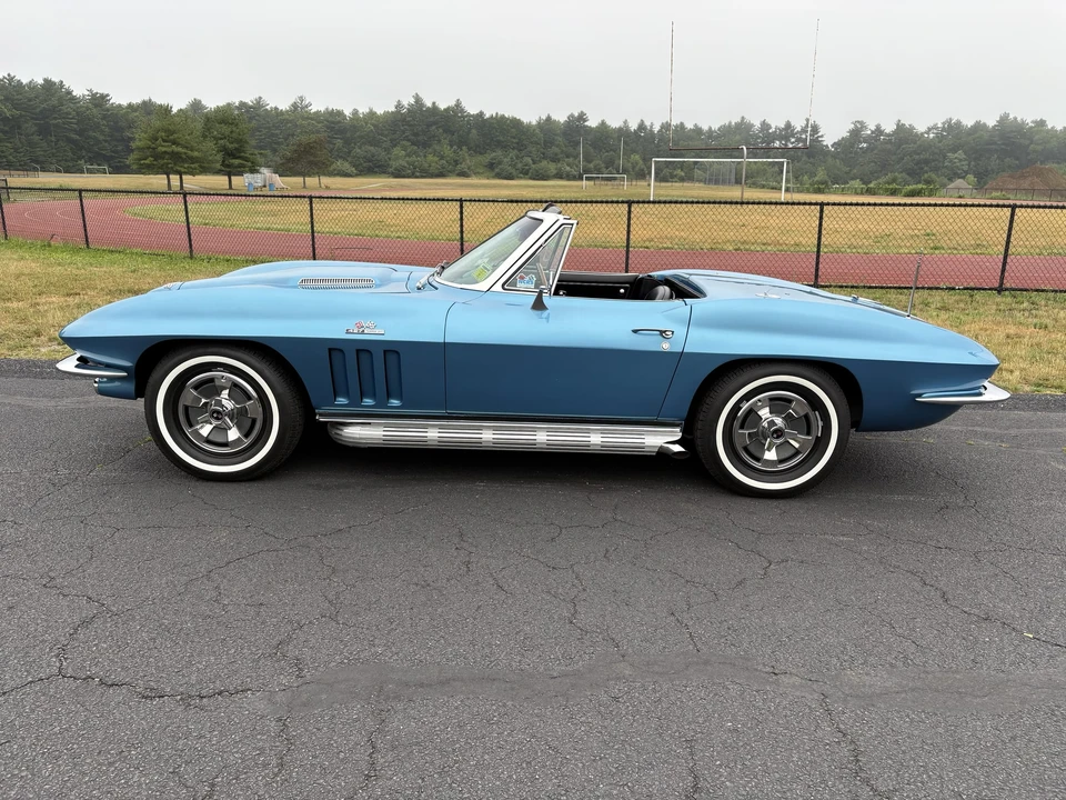1966 Chevrolet Corvette C2 427 - Image 12 of 31