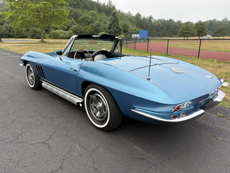 1966 Chevrolet Corvette C2 427 - Image 11 of 31