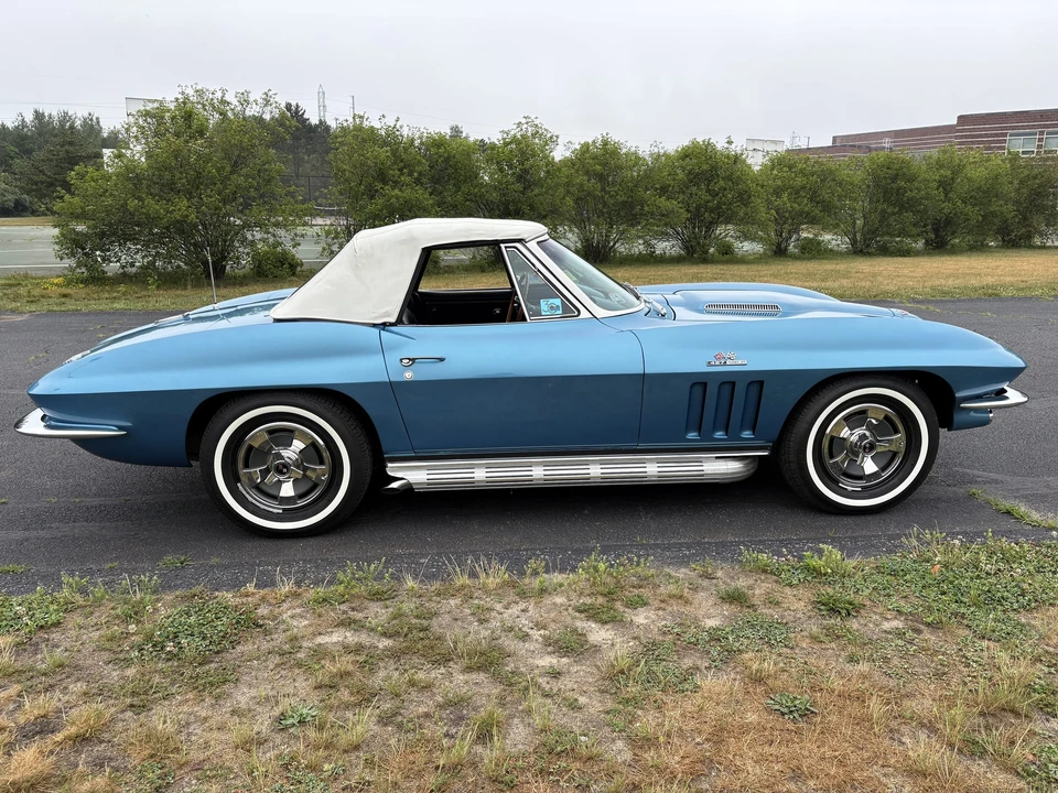 1966 Chevrolet Corvette C2 427 - Image 18 of 31