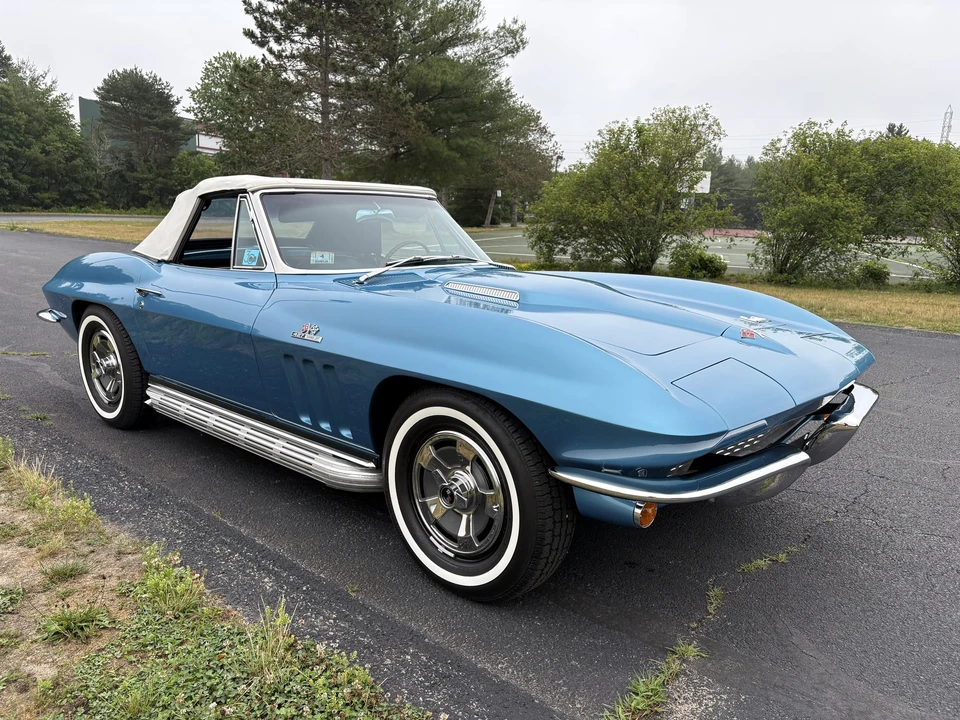 1966 Chevrolet Corvette C2 427 - Image 17 of 31