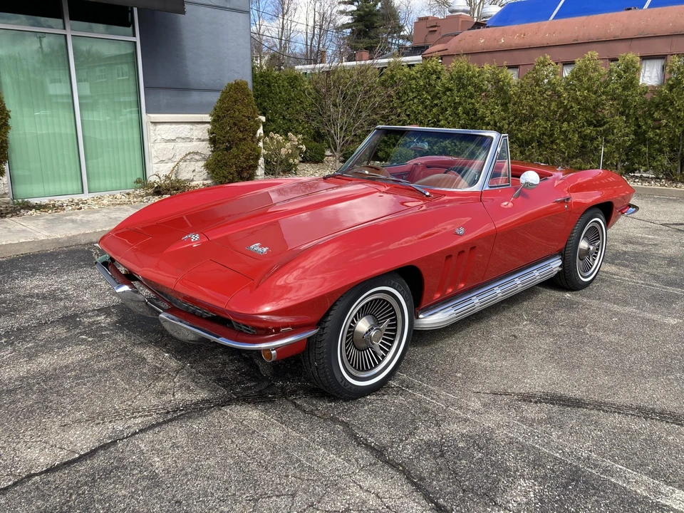 1966 Chevrolet Corvette C2 - Image 3 of 31