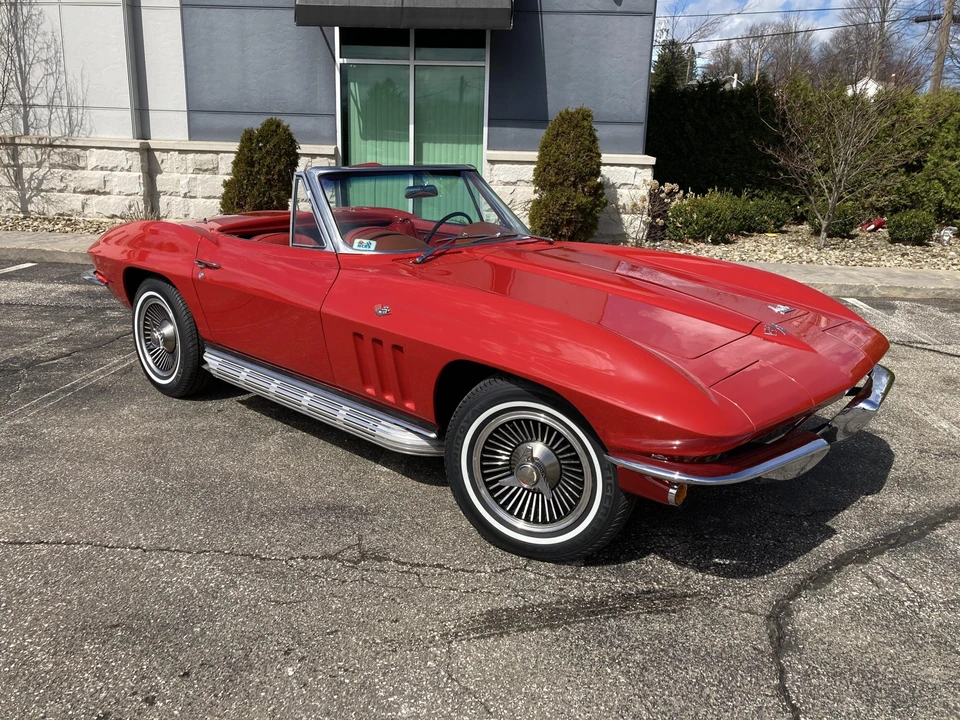 1966 Chevrolet Corvette C2 - Image 15 of 31