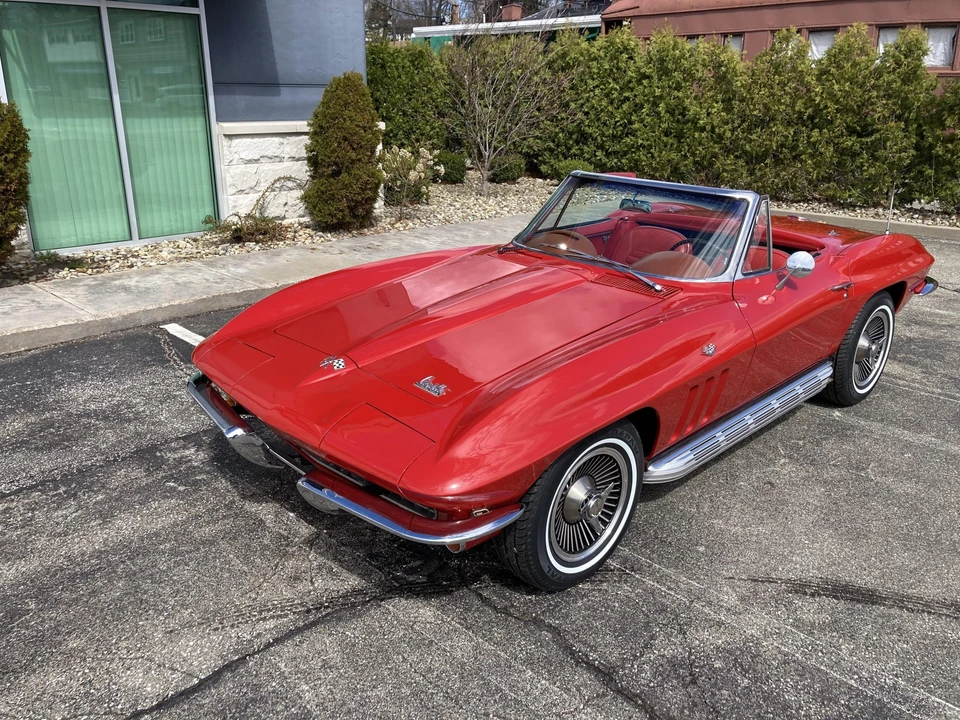 1966 Chevrolet Corvette C2 - Image 2 of 31
