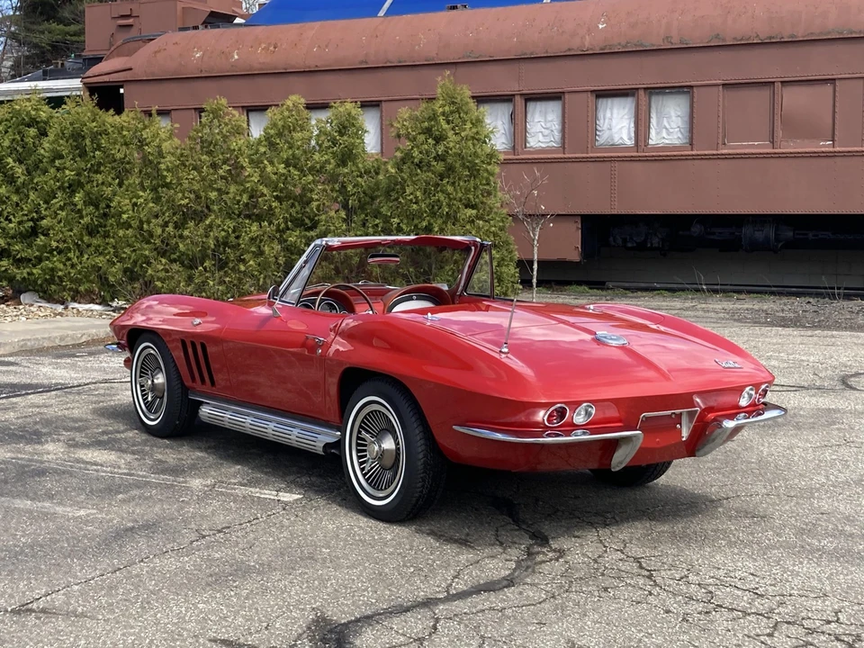 1966 Chevrolet Corvette C2 - Image 6 of 31